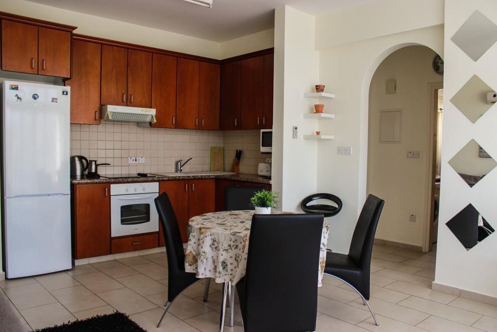 King'S Gardens Apartment Paphos Kültér fotó