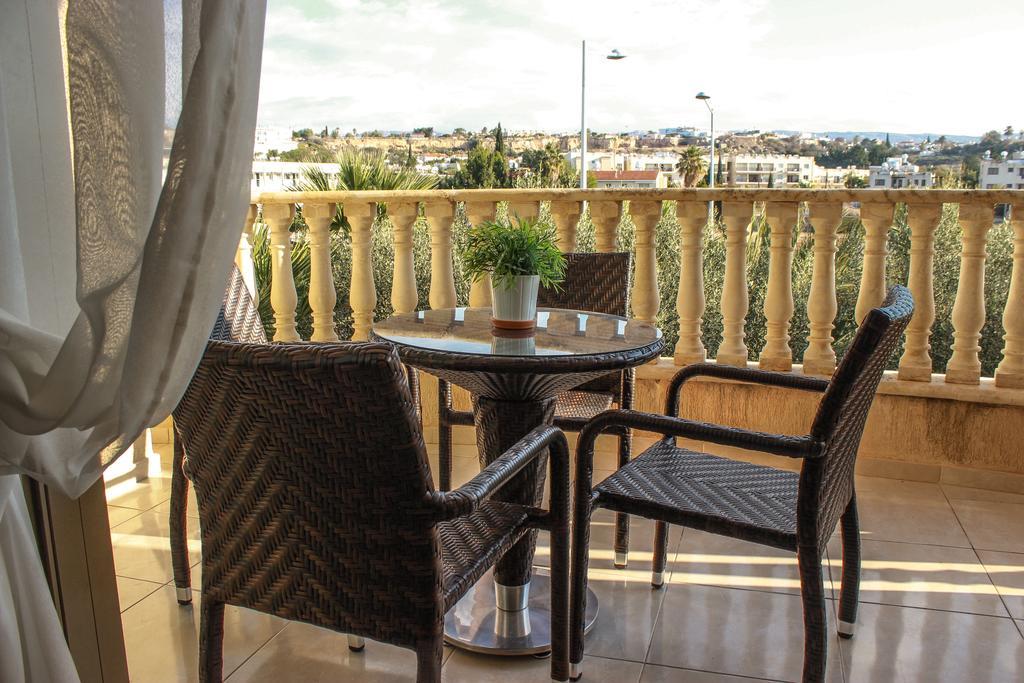 King'S Gardens Apartment Paphos Kültér fotó
