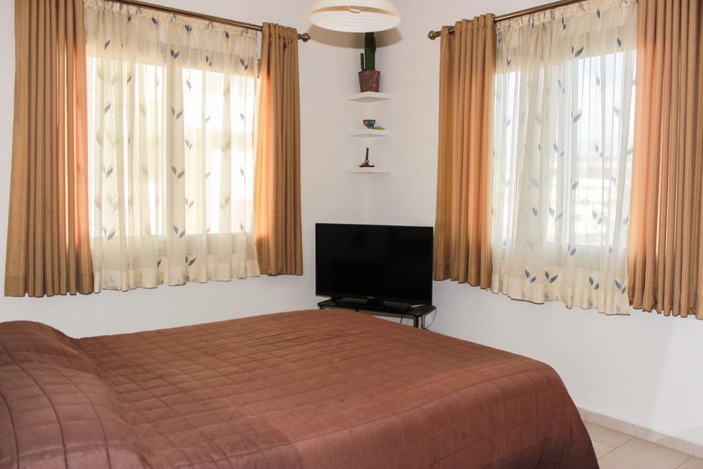 King'S Gardens Apartment Paphos Kültér fotó